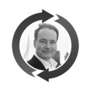 Infinity recycling Jeroen b:w